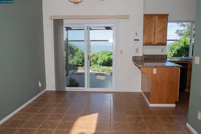 116 Bayhurst Dr, Vallejo, CA 94591 - Photo 17