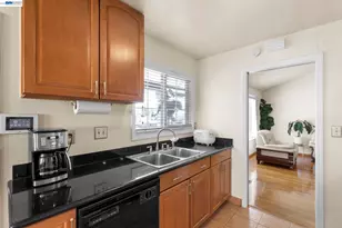 7995 Peachtree Ave, Newark, CA 94560 - Photo 15