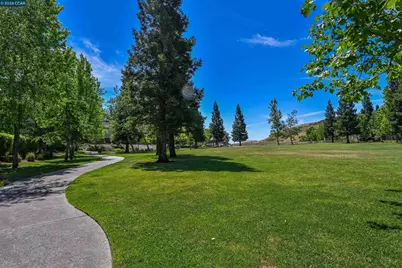 219 Viewpoint Dr, Danville, CA 94506 - Photo 35