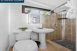 708 11th St, Richmond, CA 94801 - Photo 17