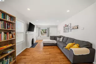 3229 MacArthur Blvd, Oakland, CA 94602 - Photo 7