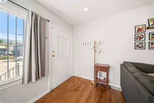 3229 MacArthur Blvd, Oakland, CA 94602 - Photo 5