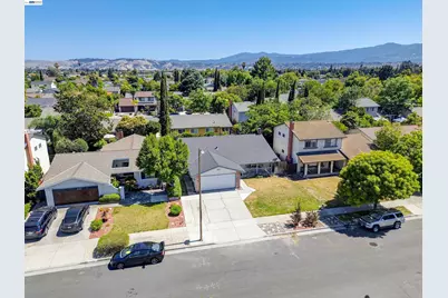 380 Springpark Cir, San Jose, CA 95136 - Photo 49