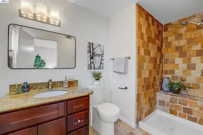 380 Springpark Cir, San Jose, CA 95136 - Photo 31