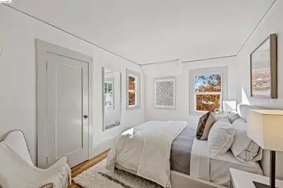 2935 Florence, Berkeley, CA 94705 - Photo 25
