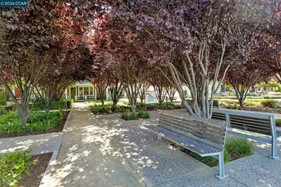 400 Persimmon Common #4, Livermore, CA 94551 - Photo 27