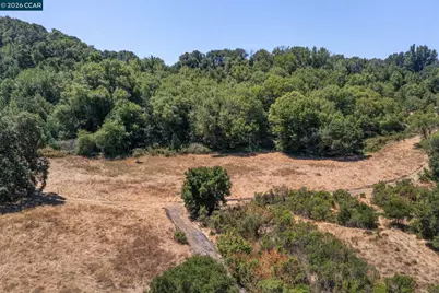 1180 Bear Creek Rd, Martinez, CA 94553 - Photo 11