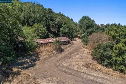 1180 Bear Creek Rd, Martinez, CA 94553 - Photo 21