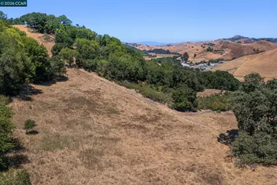 1180 Bear Creek Rd, Martinez, CA 94553 - Photo 9