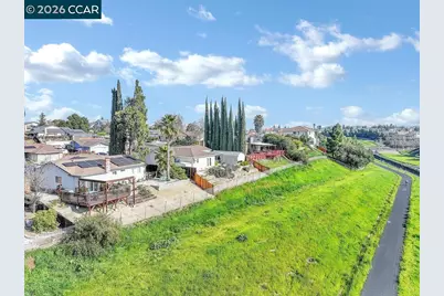 924 Burwood, Antioch, CA 94509 - Photo 3