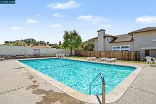 2259 Foxhill Dr, Martinez, CA 94553 - Photo 25