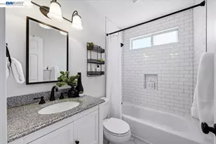 854 Hanover St, Livermore, CA 94551 - Photo 25