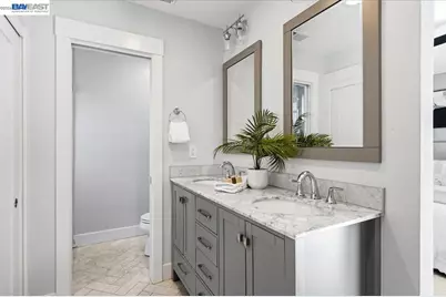 854 Hanover St, Livermore, CA 94551 - Photo 35