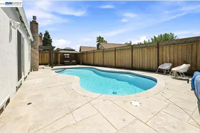 854 Hanover St, Livermore, CA 94551 - Photo 41