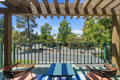 25 Bud Ct, Pleasant Hill, CA 94523 - Photo 19
