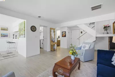 25 Bud Ct, Pleasant Hill, CA 94523 - Photo 5