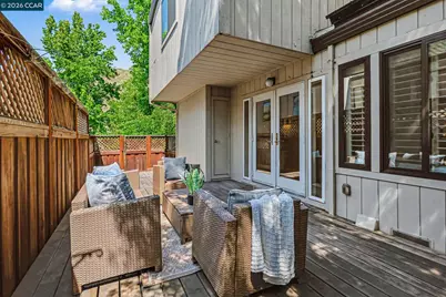 1827 Lamplight Court, Walnut Creek, CA 94597 - Photo 33