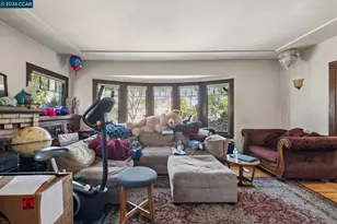 1242 Hopkins St, Berkeley, CA 94702 - Photo 11