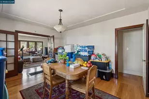 1242 Hopkins St, Berkeley, CA 94702 - Photo 17