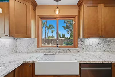 454 Bristol Ct, Oakley, CA 94561 - Photo 11