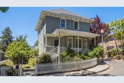 133 Pinole St, Hercules, CA 94547 - Photo 1