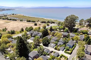 133 Pinole St, Hercules, CA 94547 - Photo 31