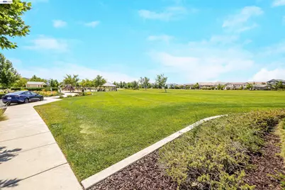2628 Catspaw Ct, Tracy, CA 95377 - Photo 71