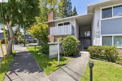 1401 Cottage St #D, Alameda, CA 94501 - Photo 1