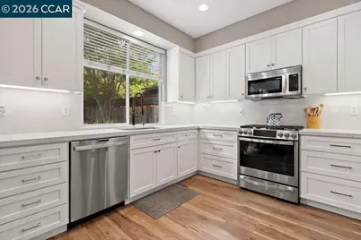 215 Azalea Ln, San Ramon, CA 94582 - Photo 15