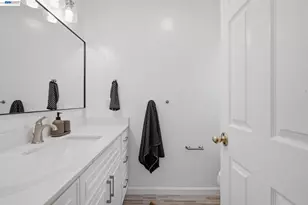 1880 Kappa Ave, San Leandro, CA 94579 - Photo 31