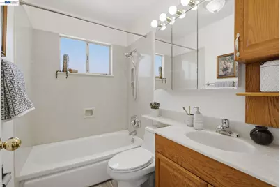 1880 Kappa Ave, San Leandro, CA 94579 - Photo 29