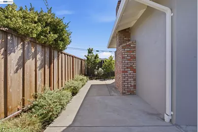 1880 Kappa Ave, San Leandro, CA 94579 - Photo 43