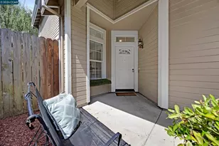 12 Mission Springs, Hercules, CA 94547 - Photo 3