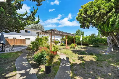 1190 Davis St, San Leandro, CA 94577 - Photo 39