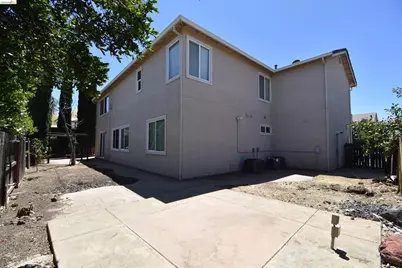 1875 Ventura Dr, Pittsburg, CA 94565 - Photo 41
