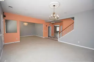 1875 Ventura Dr, Pittsburg, CA 94565 - Photo 3
