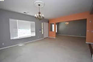 1875 Ventura Dr, Pittsburg, CA 94565 - Photo 5