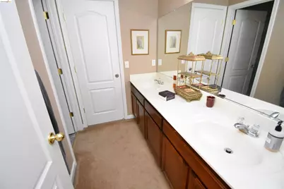 1875 Ventura Dr, Pittsburg, CA 94565 - Photo 19