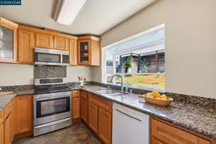 1646 Somerset Pl, Antioch, CA 94509 - Photo 11