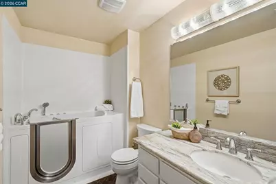 1646 Somerset Pl, Antioch, CA 94509 - Photo 17