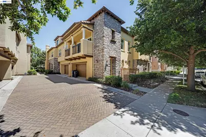 644 Heligan Ln #3, Livermore, CA 94551 - Photo 3