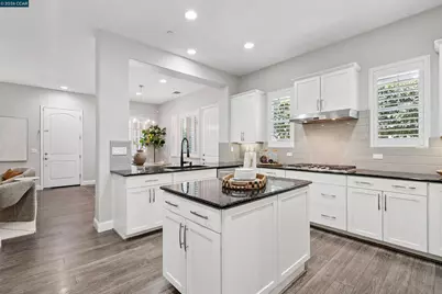 28 Wild Plum Way, Orinda, CA 94563 - Photo 13