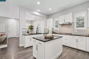 28 Wild Plum Way, Orinda, CA 94563 - Photo 13