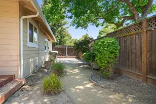 4718 Laura Dr, Concord, CA 94521 - Photo 25