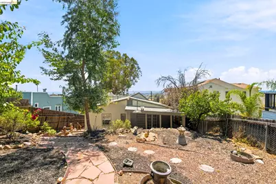6616 Outlook Ave, Oakland, CA 94605 - Photo 33