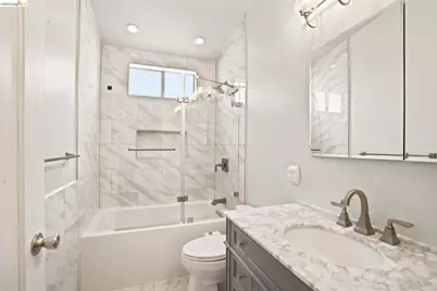 6616 Outlook Ave, Oakland, CA 94605 - Photo 13
