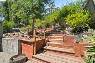 6616 Outlook Ave, Oakland, CA 94605 - Photo 23