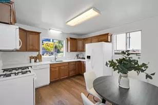 2880 Morgan Ave, Oakland, CA 94602 - Photo 25