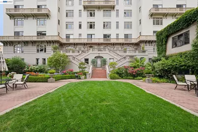 200 Lakeside #105, Oakland, CA 94612 - Photo 37