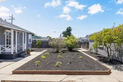 5101 Tehama Ave, Richmond, CA 94804 - Photo 37